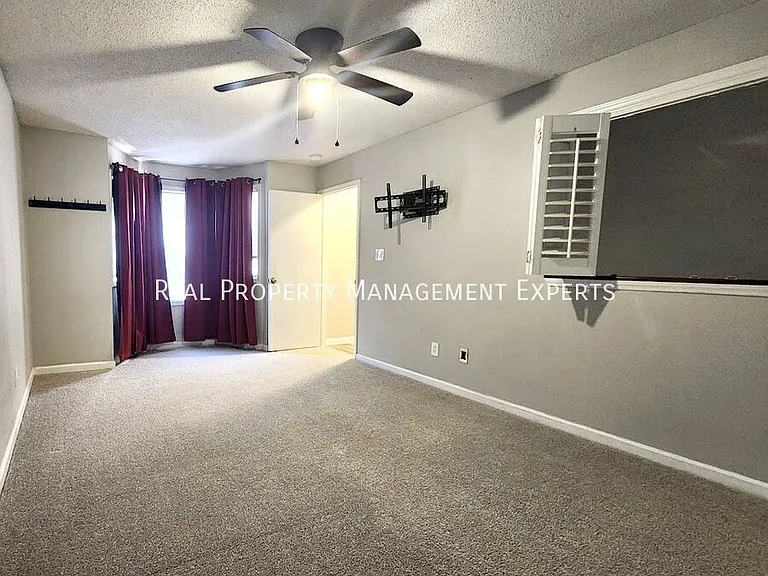 6022 Winged Elm Ct — Photo 7