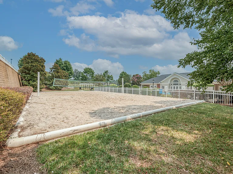 Reserve at Park West — Photo 41