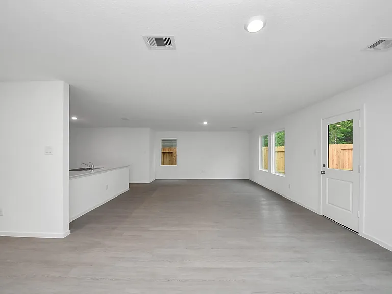 13499 Bay Springs Dr — Photo 21