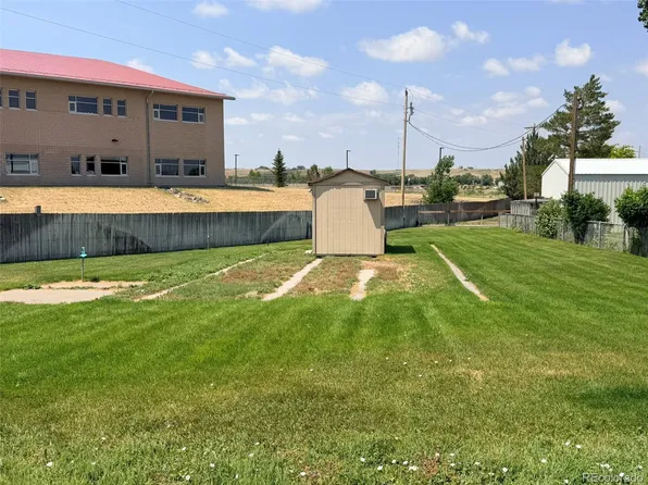 165 3rd Avenue, Deer Trail, CO 80105