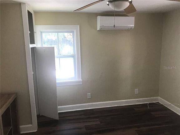 3rd image of 2521 4th St S #B
