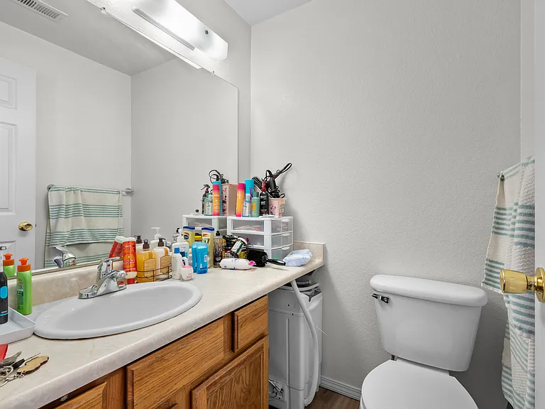 718 W 1720 N #227 — Photo 12