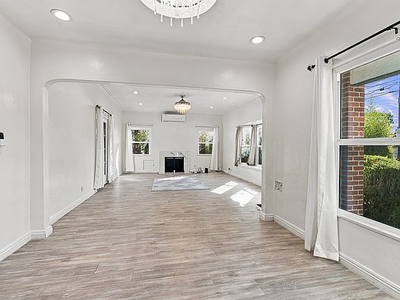 updated everything, large and spacious living room with plenty of natural lights, private back porch and back yard, plenty of built-in linen and storage cabinets