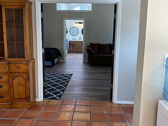 5th image of 3 Steeplechase Ct