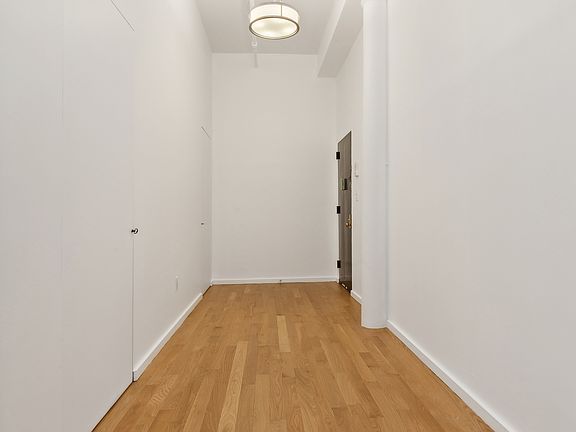 5th image of 104 W 17th St APT 3W