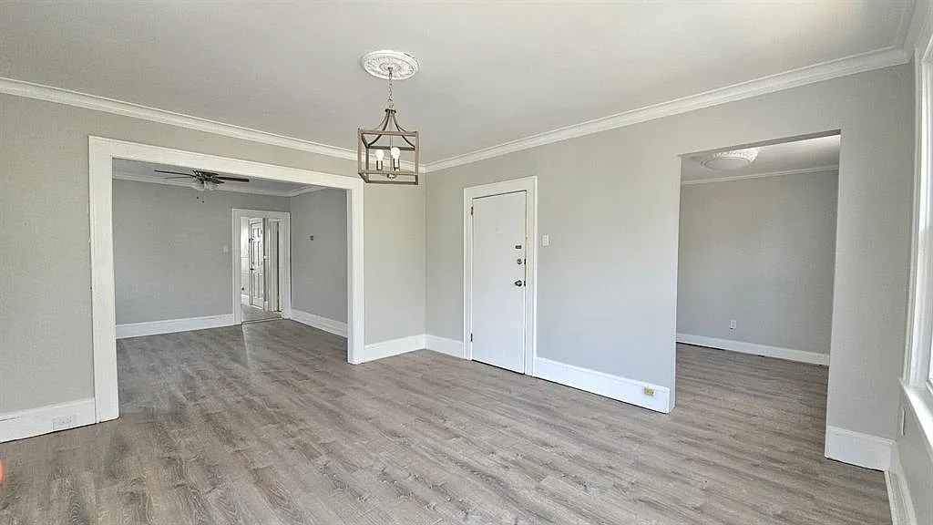 3 bed, 1.0 bath, $2,800 — Photo 4