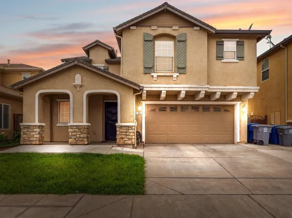 996 Papaya St, Madera, CA 93638