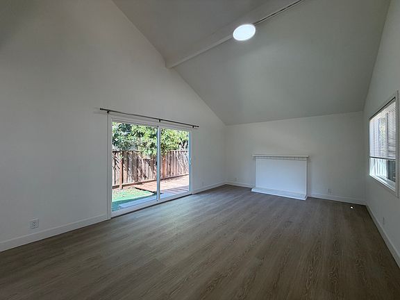 2nd image of 1143 Smith Ave #B