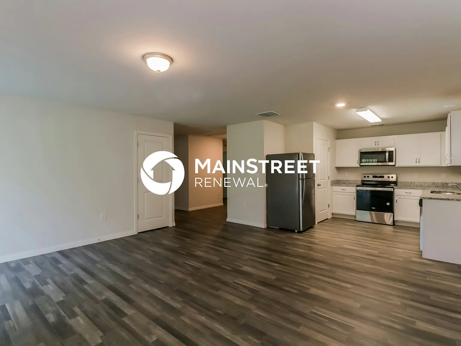 1445 Laurel Ave — Photo 4