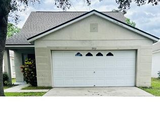 7552 Oxford Garden Cir, Apollo Beach, FL 33572