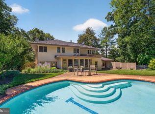 2604 N Nelson St, Arlington, VA 22207