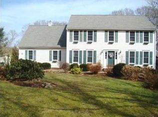 80 Krikor Dr, North Falmouth, MA 02556