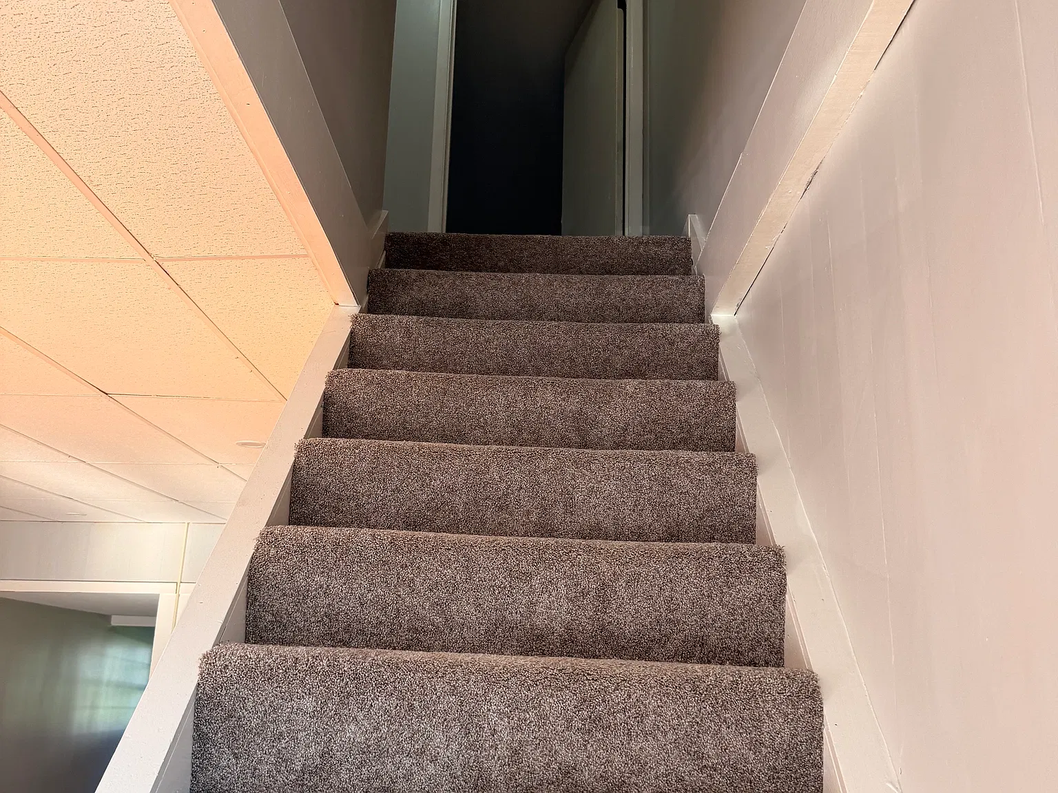 2 bed, 1000 sqft, $1,200 — Photo 3