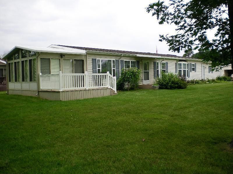 2nd image of 881 Tupper Ct