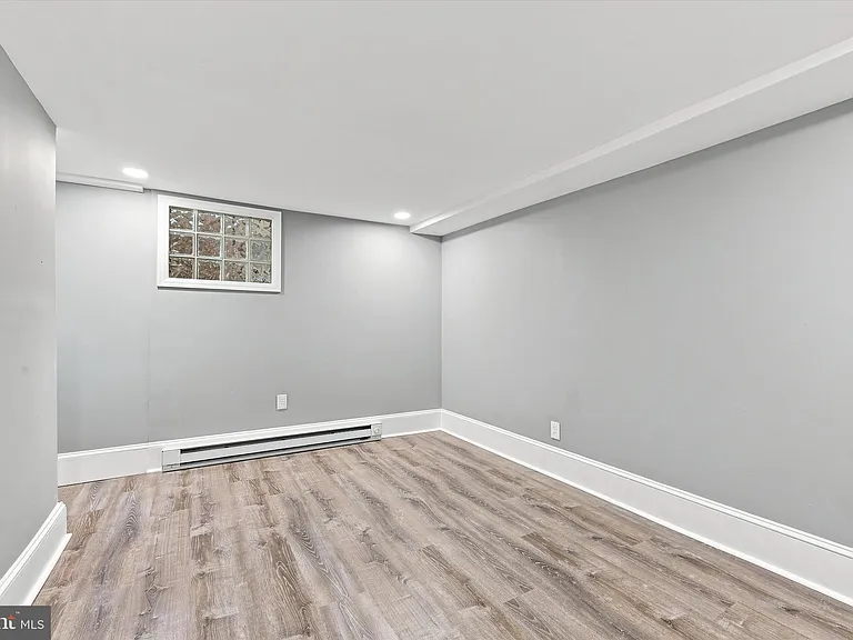 520 Spruce St #1 — Photo 21