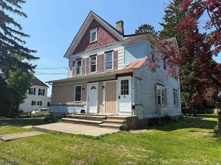 28 Diller Ave — Photo 16