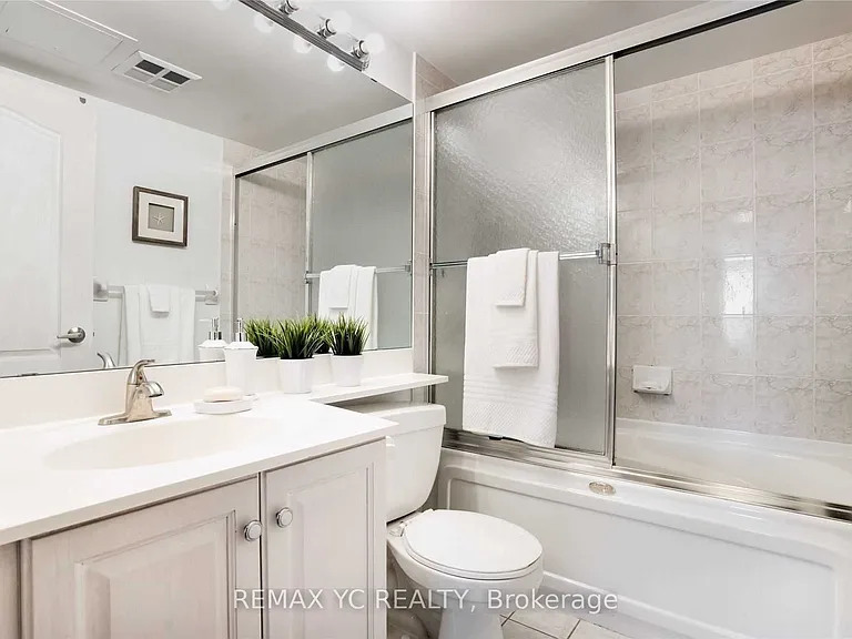 5418 Yonge St #1917 — Photo 15