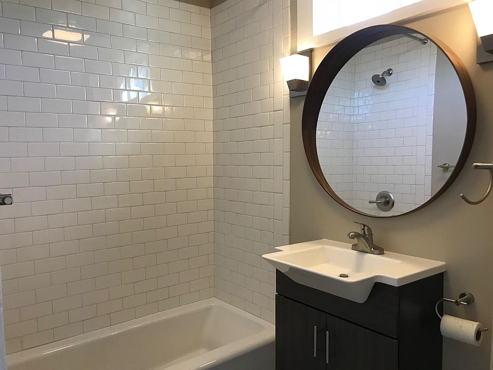 Bathroom tub view