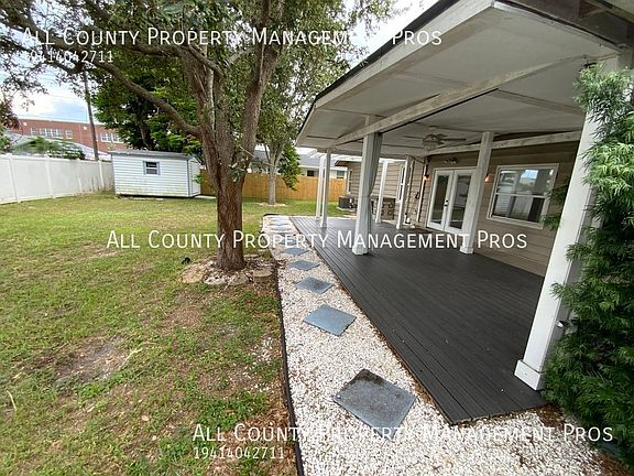 3rd image of 811 33rd Street Ct W