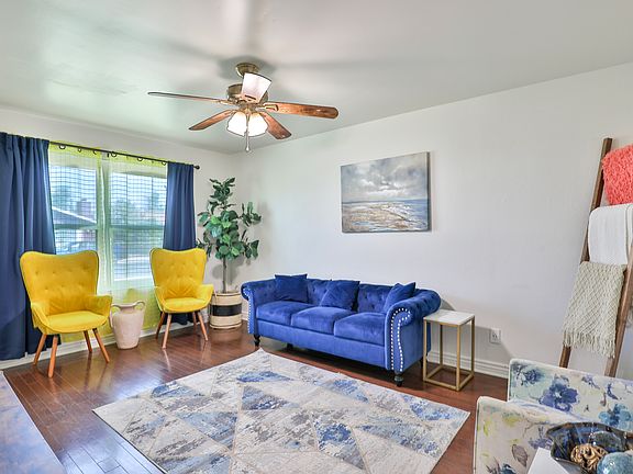 Comfortable Living room