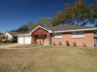 2431 Droxford Dr, Houston, TX 77008