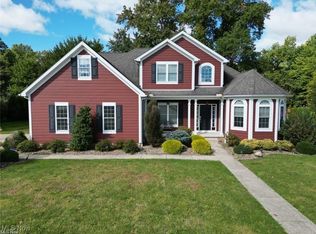 6612 Ridgely Ct, Poland, OH 44514