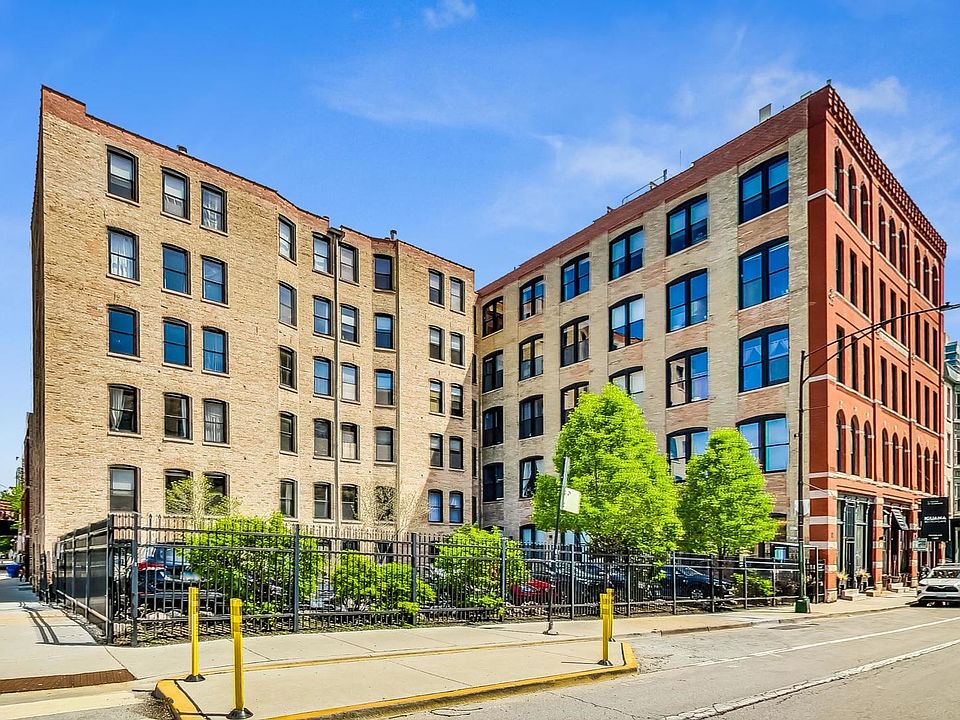 1st image of 525 N Halsted St Unit 202