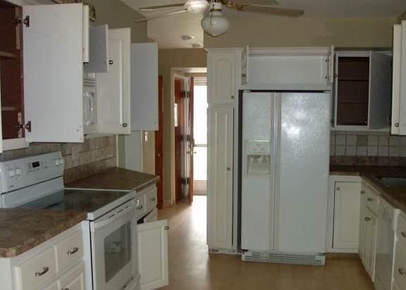 4th image of 302 Westbridge Dr