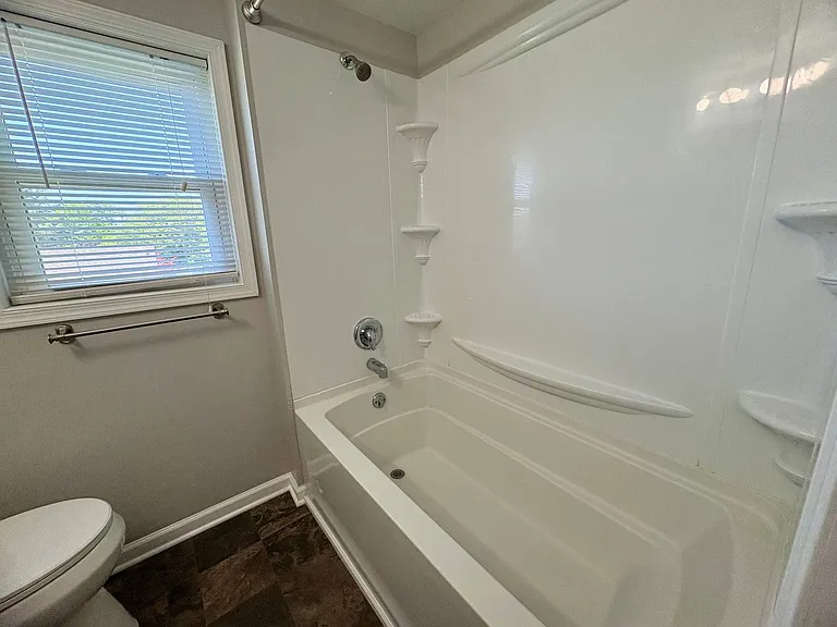 6550 Somerset St — Photo 31