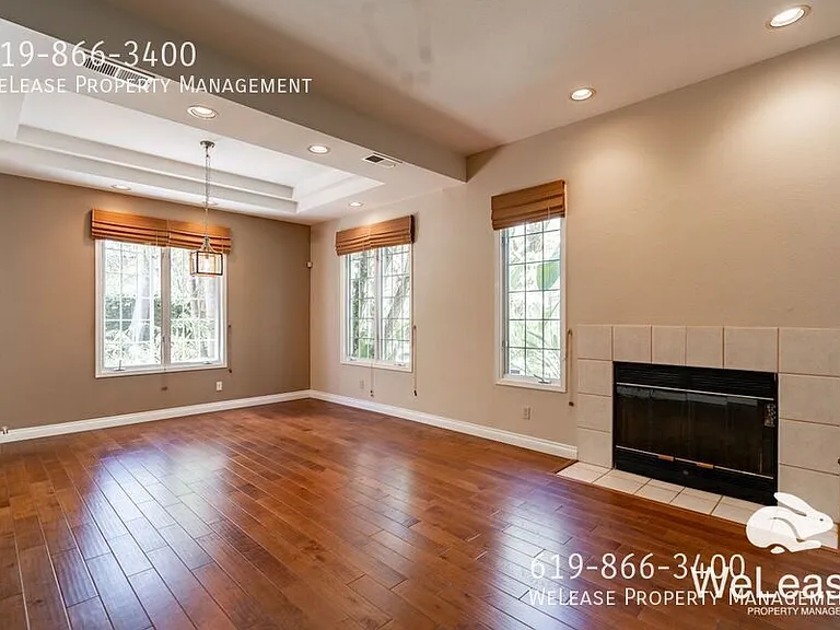 2938 Luciernaga St #B — Photo 2
