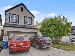 1600 N Copperfield Blvd SE, Calgary, AB T2Z 0L1