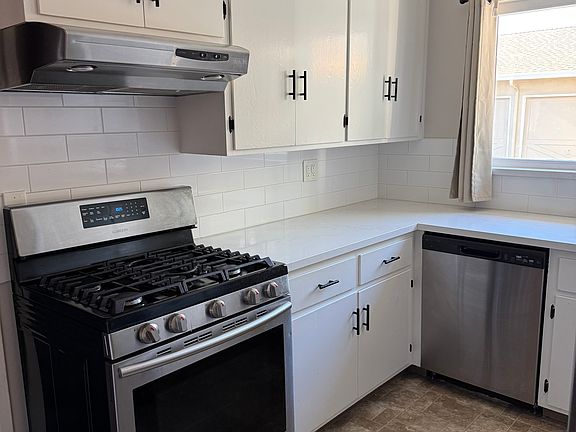5th image of 1635 Lark Ave