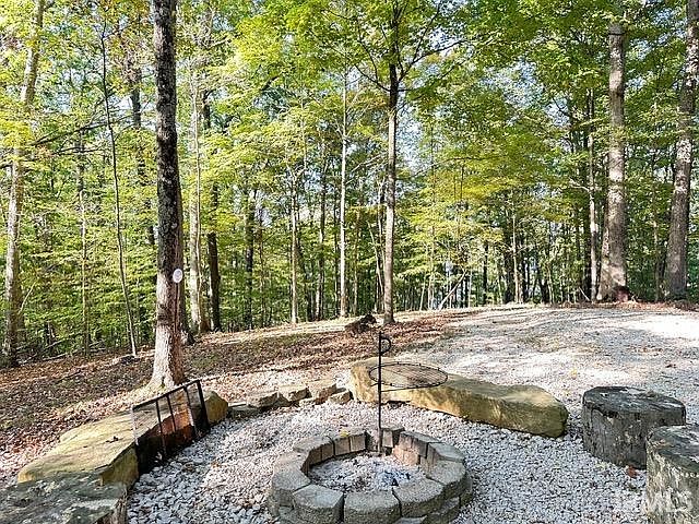 1st image of 6900 N Richardson Rd