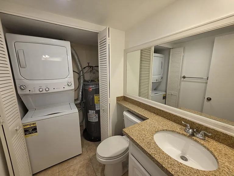 708 7th Ln — Photo 20
