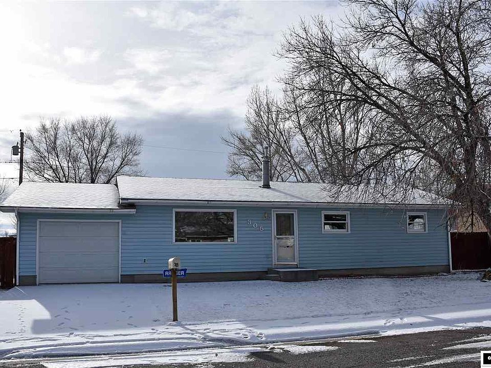 1st image of 305 Tamarisk Dr
