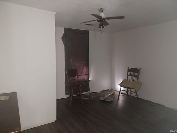 5th image of 220 E Florida St