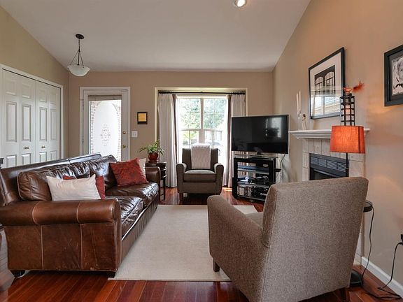 4th image of 6151 Colony Park Dr