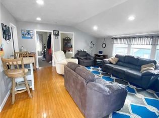 18 Indian Trl, Coventry, RI 02816