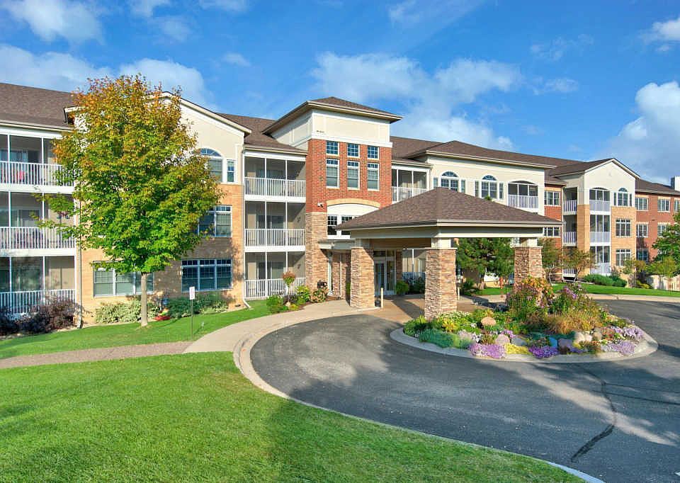1st image of 500 Greenhaven Dr APT 304