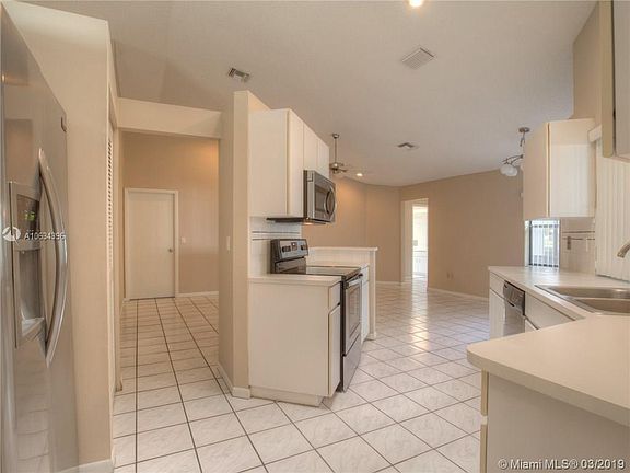 4th image of 7716 NW 21st Ct
