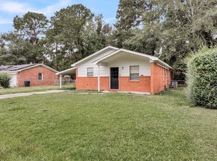 218 Gardenia St, Summerville, SC 29483