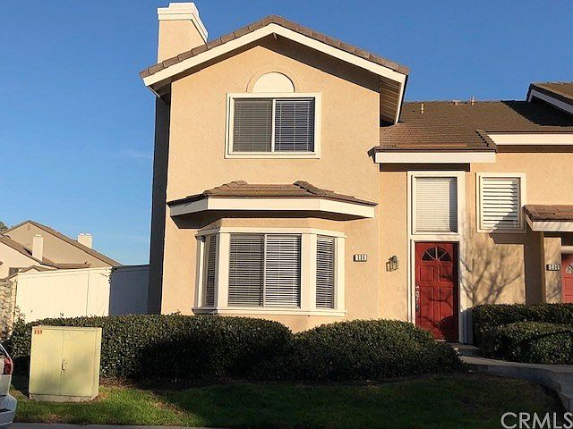1st image of 236 Greenmoor #105