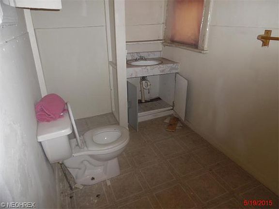 2nd image of 4715 Harvard Ave
