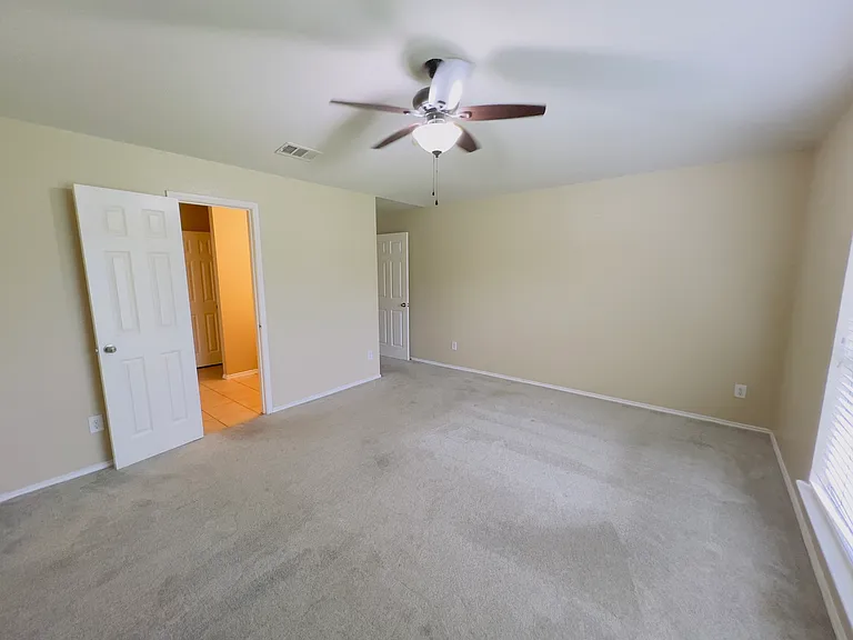 1210 Antoinette Dr — Photo 11