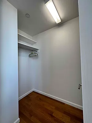 Rented by SERHANT. | media 22