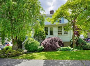 74 Fountain Rd, Arlington, MA 02476