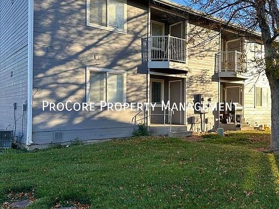 3rd image of 4689 W Pasadena Ln Unit 202