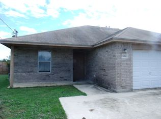 1062 Misty Acres Dr, New Braunfels, TX 78130