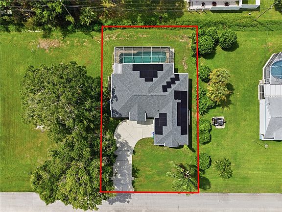 4th image of 955 Riviera Ave