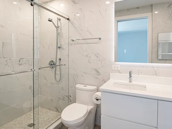 250 East 54th Street image 11 of 26